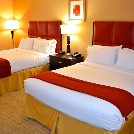 Holiday Inn Express & Suites - Smithfield/Selma By Ihg Ngoại thất bức ảnh