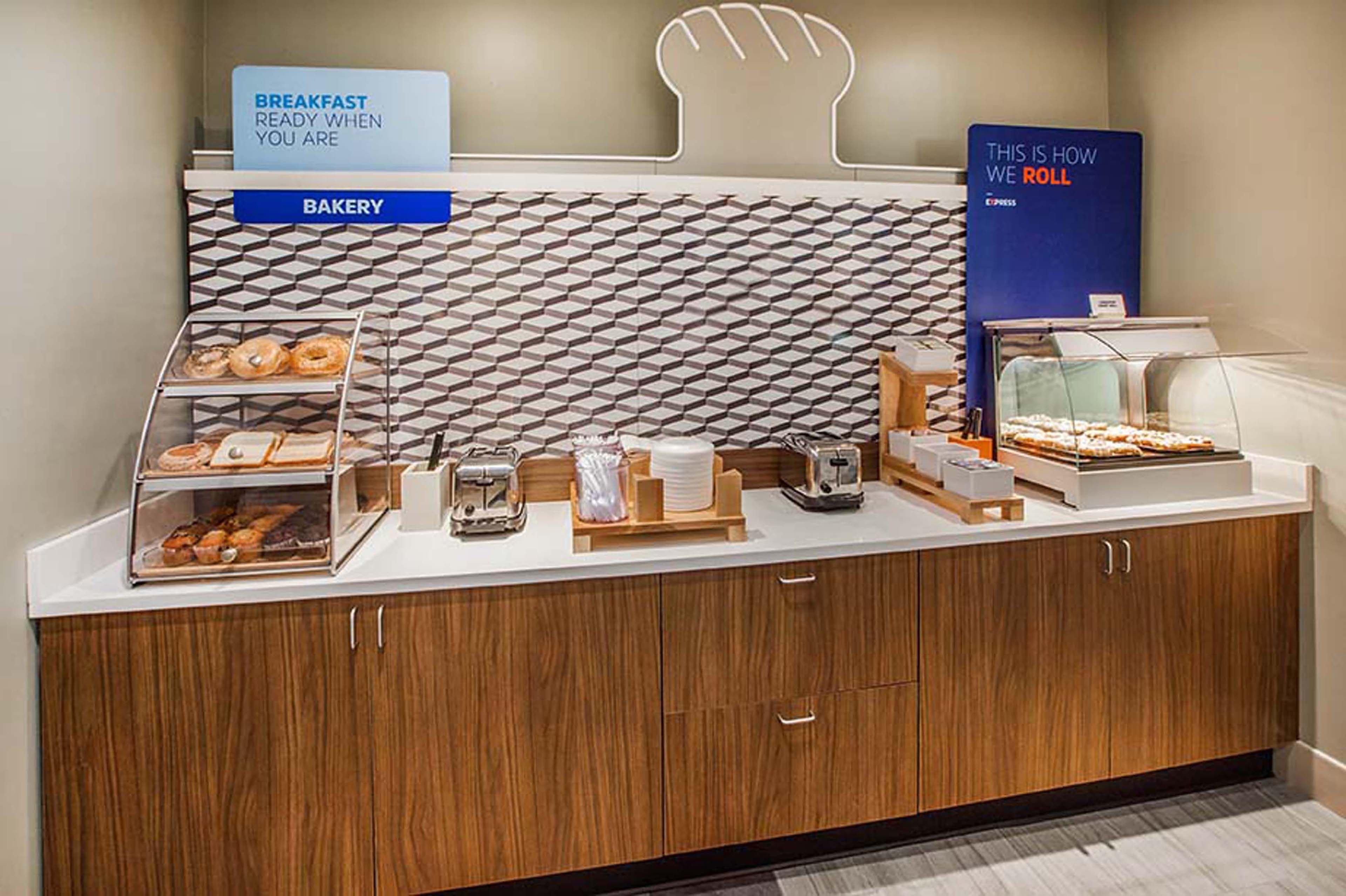 Holiday Inn Express & Suites - Smithfield/Selma By Ihg Ngoại thất bức ảnh