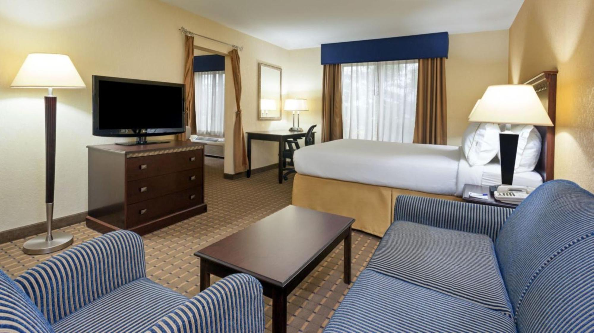 Holiday Inn Express & Suites - Smithfield/Selma By Ihg Ngoại thất bức ảnh