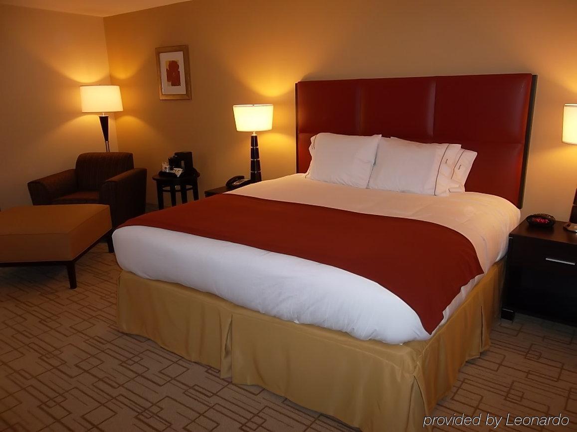 Holiday Inn Express & Suites - Smithfield/Selma By Ihg Phòng bức ảnh